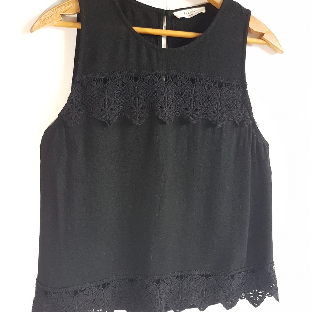 ELODIE M Sleeveless Top With Lace Crochet Black Medium